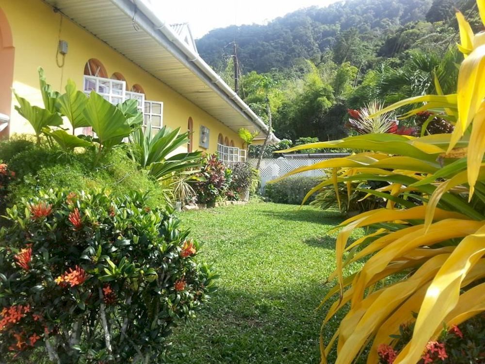 Bed and Breakfast La Mamre La Finette Экстерьер фото