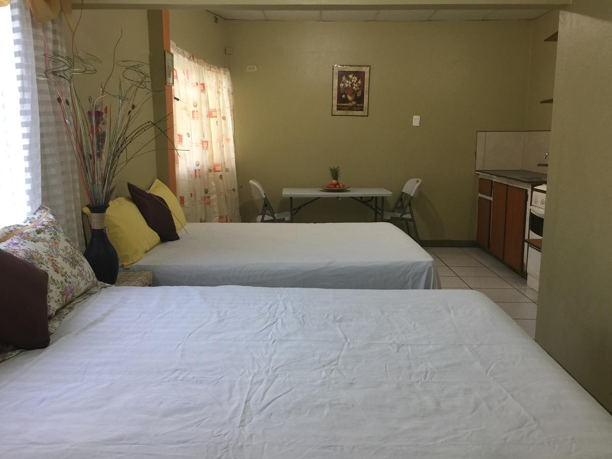 Bed and Breakfast La Mamre La Finette Экстерьер фото
